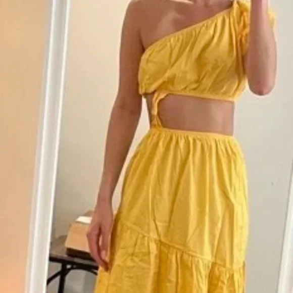 YELLOW PUFF SLEEVE ONE SHOULDER CUT OUT DETAIL MAXI DRESS SUMMER VACAY - Picture 7 of 8